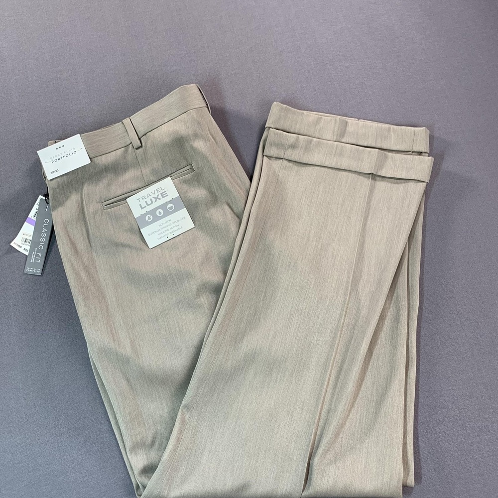 NEW Perry Ellis Travel Luxe Dress Pants Men 38x30 Taupe Classic Fit Cuffed Pleat